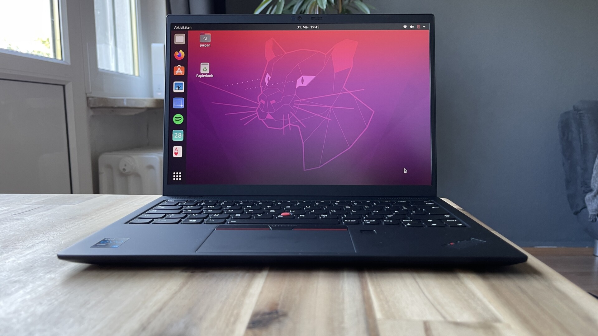 Lenovo Is Quietly Dropping the Windows Tax — And It Should Make Every Business Think Twice